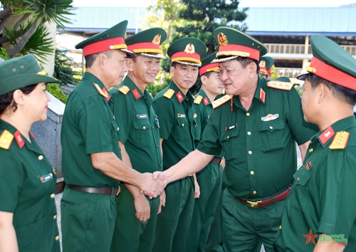 Thượng tướng Võ Minh Lương thăm và làm việc tại Tổng công ty Sông Thu